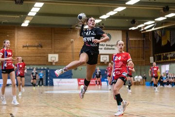 Bild 107 - wBJ SV Henstedt Ulzburg - HSG Holstein Kiel/Kronshagen : Ergebnis: 30:28